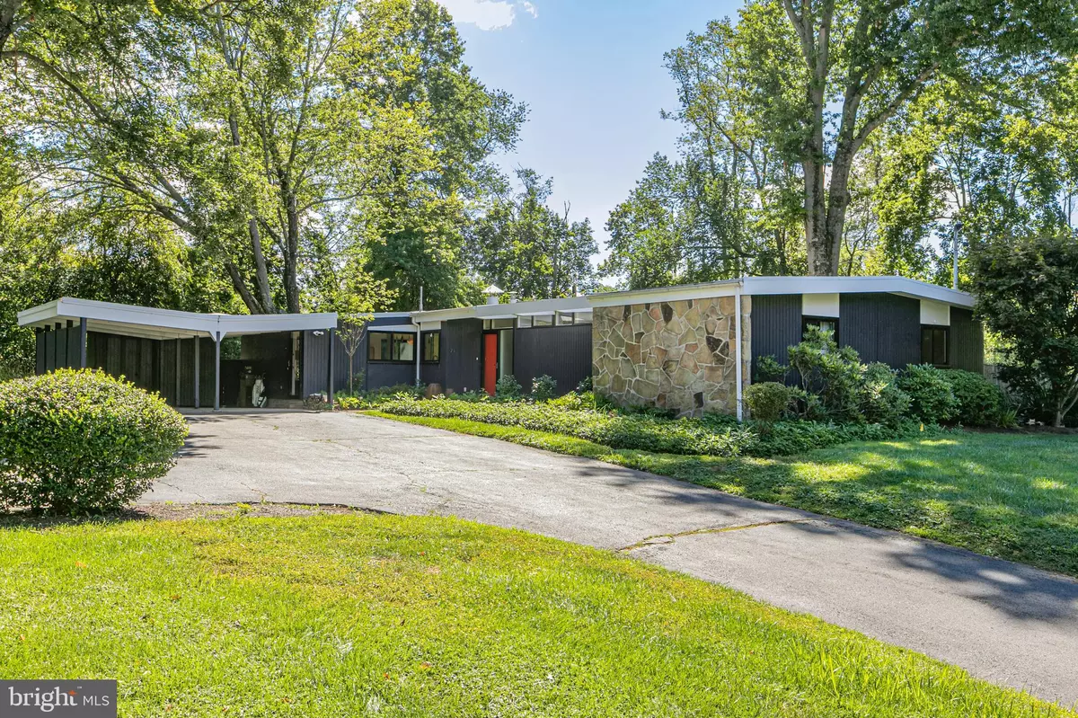 Lawrence Township, NJ 08648,71 FACKLER RD