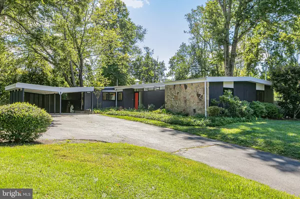 71 FACKLER RD, Lawrence Township, NJ 08648