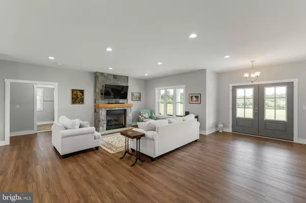 Winchester, VA 22602,3328 MILLWOOD PIKE