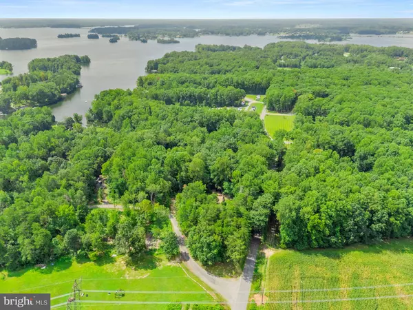 Bumpass, VA 23024,3937 BREAKNOCK RD