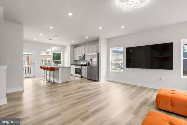 White Plains, MD 20695,11198 CONWAY PL