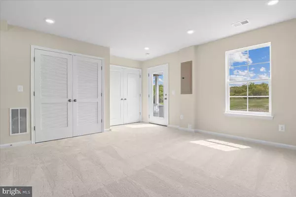 Winchester, VA 22602,113 TYE CT