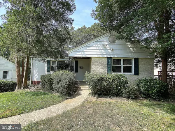 Chevy Chase, MD 20815,8502 DONNYBROOK DR
