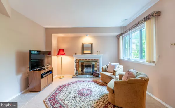 Chesterbrook, PA 19087,304 CAMSTEN CT