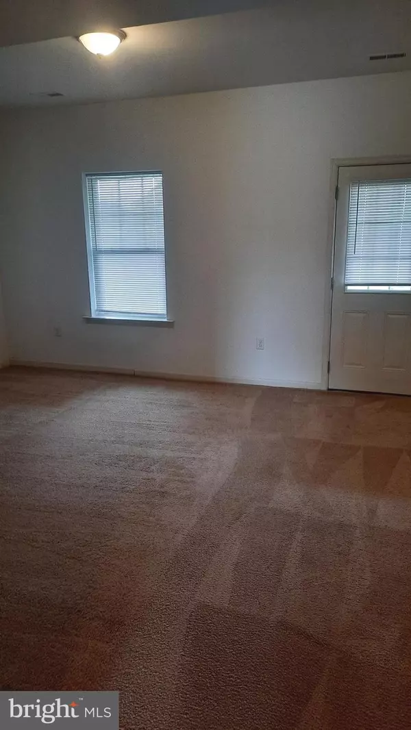 Mechanicsburg, PA 17050,806 ADMIRALS QUAY DR