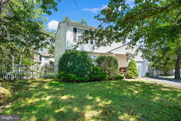 Manahawkin, NJ 08050,1174 STEAMER AVE