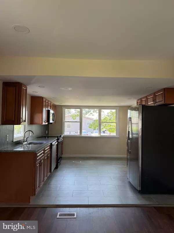 Middle River, MD 21220,129 COVERED WAGON RD.