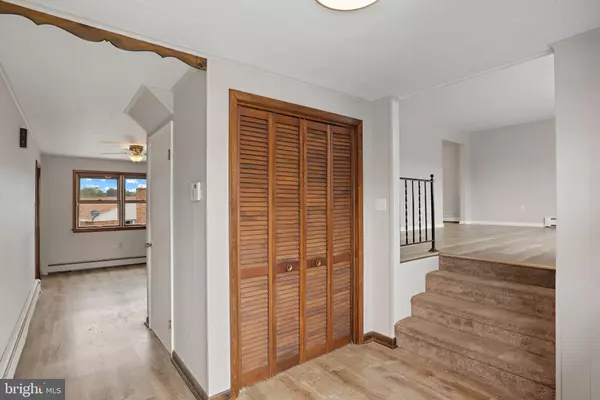 Hanover, PA 17331,136 PAUL ST