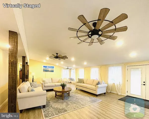 Gouldsboro, PA 18424,72 E CREEKVIEW DR