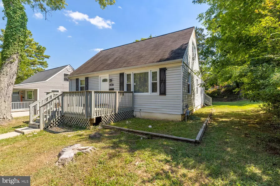 743 LEAFYDALE TER, Baltimore, MD 21208