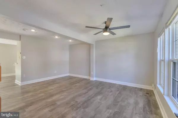 Baltimore, MD 21220,27 CUTTER COVE CT