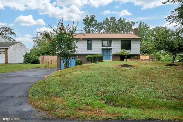 6170 HOWELLS RD, Alexandria, VA 22310