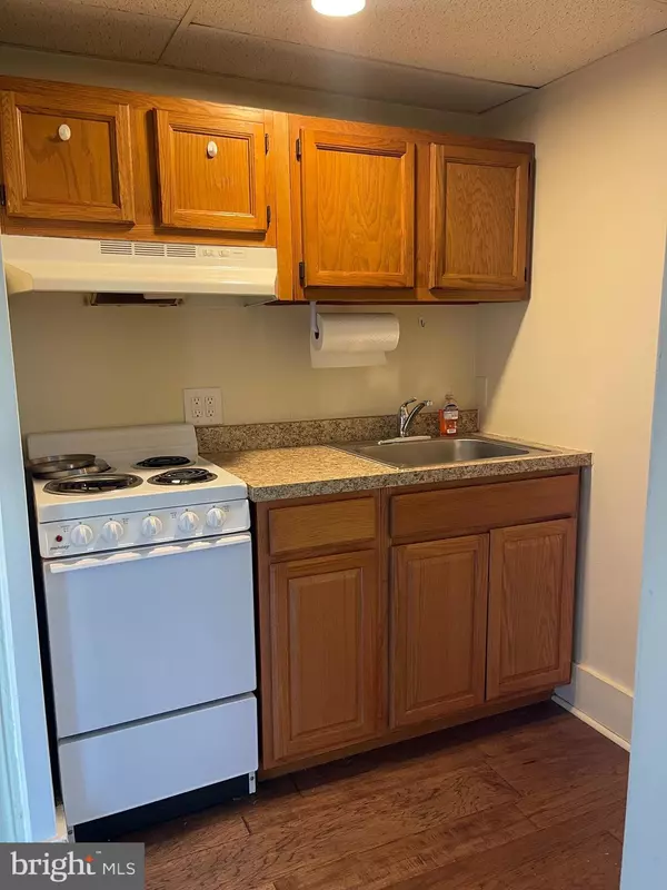 Harrisburg, PA 17110,229 EMERALD ST