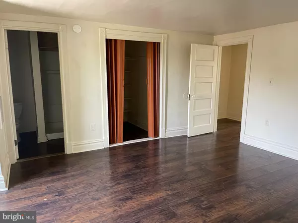 Harrisburg, PA 17110,229 EMERALD ST