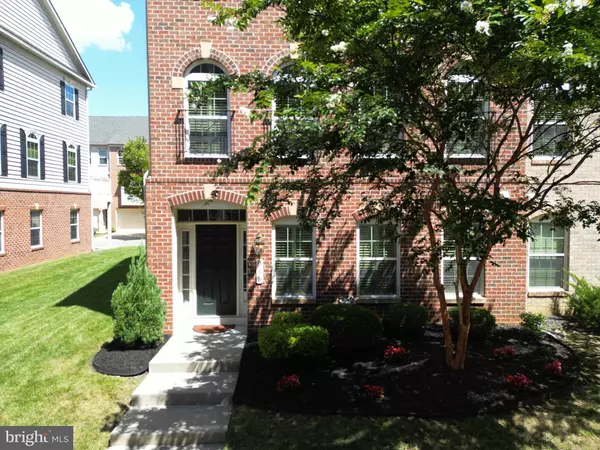 Bowie, MD 20721,948 HALL STATION DR