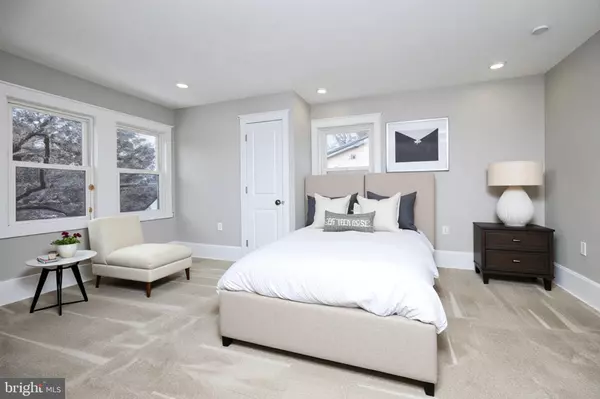 Philadelphia, PA 19119,338 E MOUNT AIRY AVE