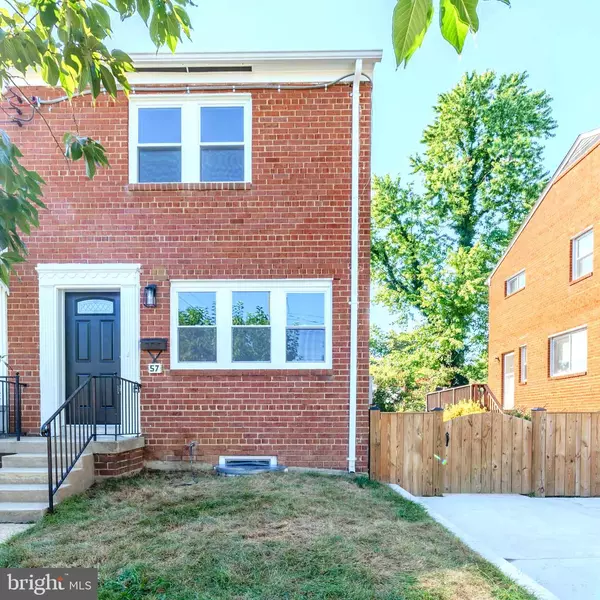 57 GARDEN DR, Alexandria, VA 22304
