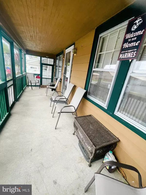 Seaford, DE 19973,533 E POPLAR ST