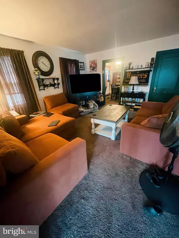 Seaford, DE 19973,533 E POPLAR ST