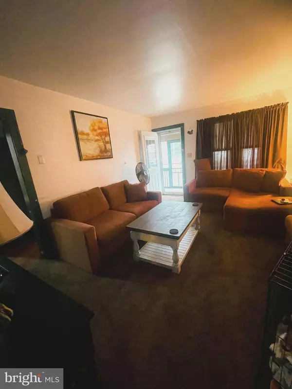 Seaford, DE 19973,533 E POPLAR ST