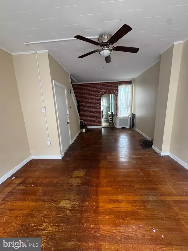 328 MILLER ST, Reading, PA 19602
