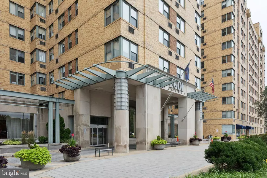 2601 PENNSYLVANIA AVE #911, Philadelphia, PA 19130