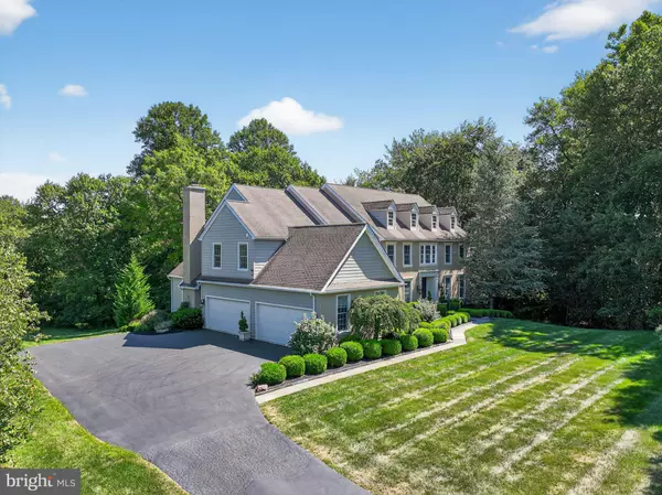 1716 CHANTILLY LN, Chester Springs, PA 19425