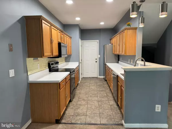 Upper Marlboro, MD 20772,14523 HAMPSHIRE HALL CT #G-1112