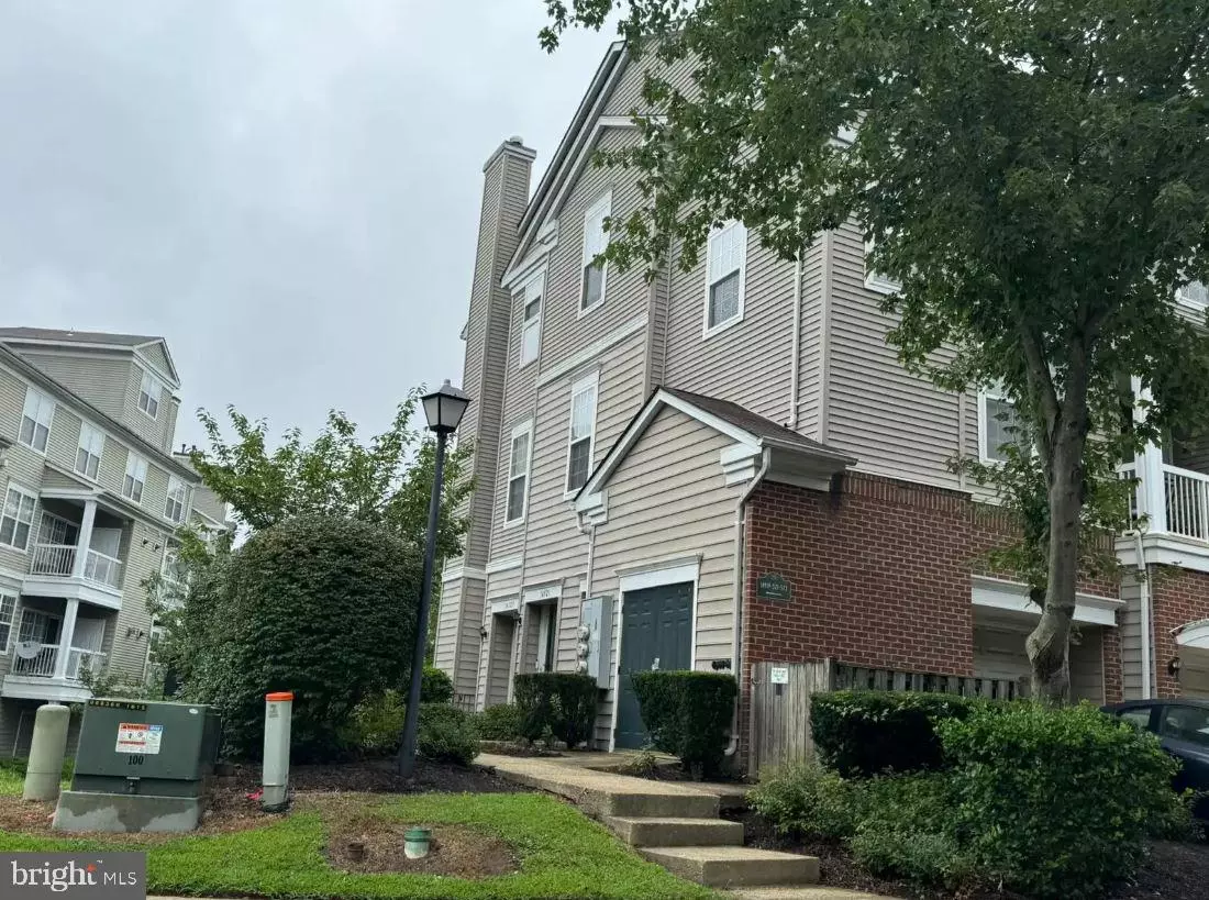 Upper Marlboro, MD 20772,14523 HAMPSHIRE HALL CT #G-1112