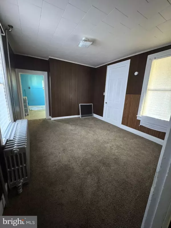 Chambersburg, PA 17202,121 E E WASHINGTON STREET