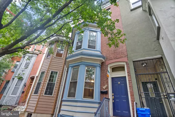 1537 S 13TH ST, Philadelphia, PA 19147