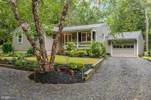 Princeton Junction, NJ 08550,63 N MILL RD