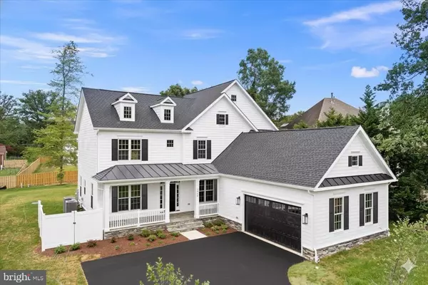 Alexandria, VA 22309,3608 CENTER DR