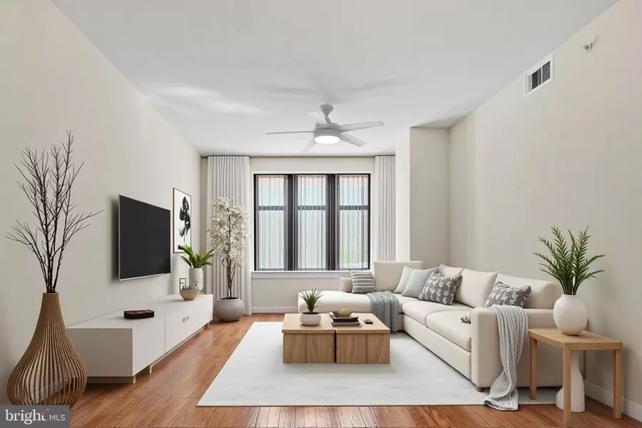 400 MASSACHUSETTS AVE NW #421, Washington, DC 20001