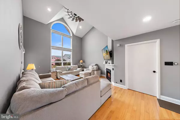 Beach Haven, NJ 08008,420 EIGHTH #7N