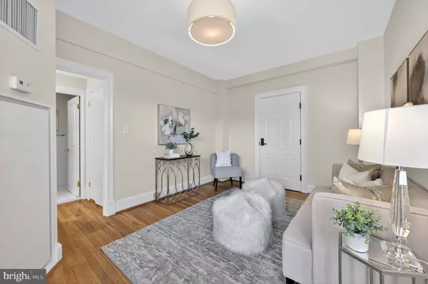 Washington, DC 20008,3446 CONNECTICUT AVE NW #305