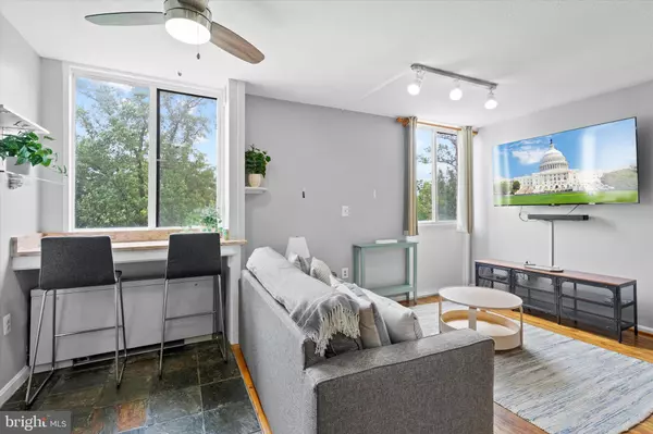 Chevy Chase, MD 20815,4242 EAST WEST HIGHWAY #406