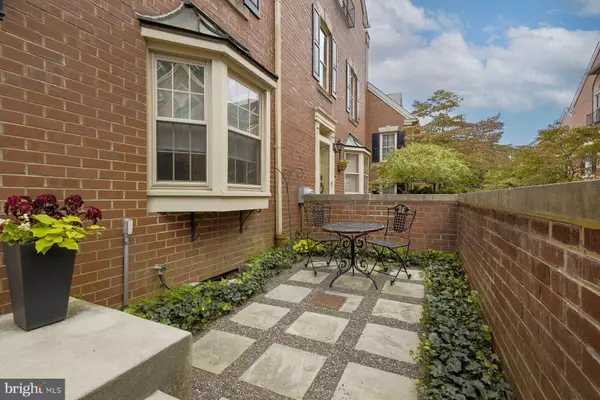 8708 PROSPECT AVE #D14, Philadelphia, PA 19118