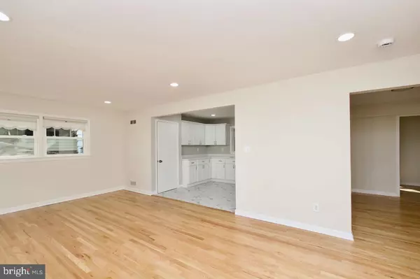 Alexandria, VA 22303,5708 NORTON RD