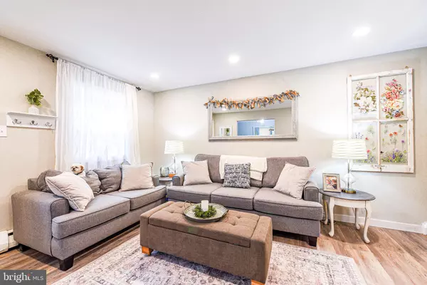 West Chester, PA 19382,207 WALNUT HILL RD #C5