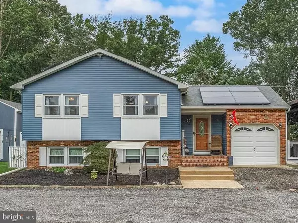 Sewell, NJ 08080,548 MOUNT ROYAL RD