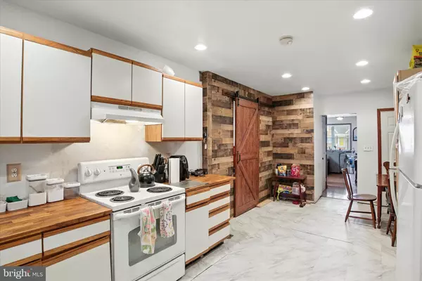 Lebanon, PA 17046,1011 E LEHMAN ST