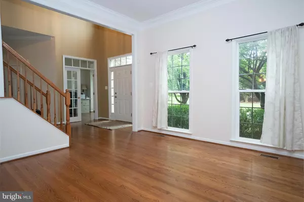 Haymarket, VA 20169,5662 CARIBBEAN CT