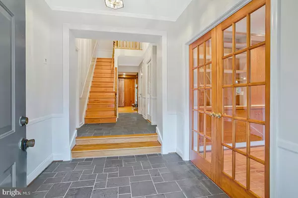 Ellicott City, MD 21042,9319 MEADOW HILL RD