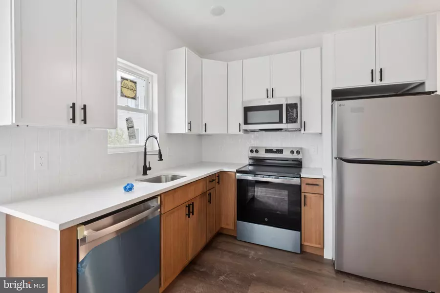 260 DIAMOND ST #2, Philadelphia, PA 19122
