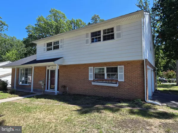 Turnersville, NJ 08012,26 SHEFFIELD LN