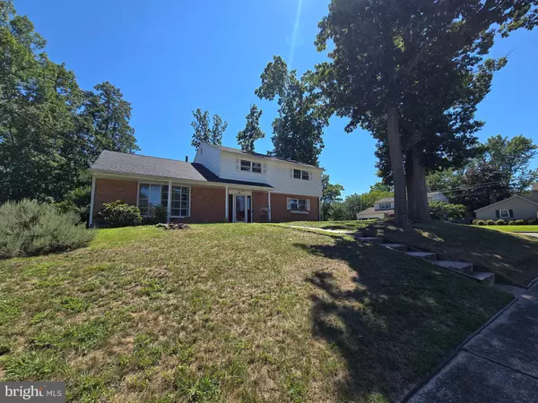 Turnersville, NJ 08012,26 SHEFFIELD LN