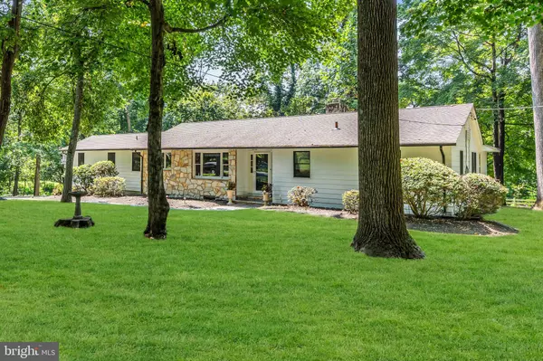 Ewing, NJ 08628,12 MONTAGUE AVE