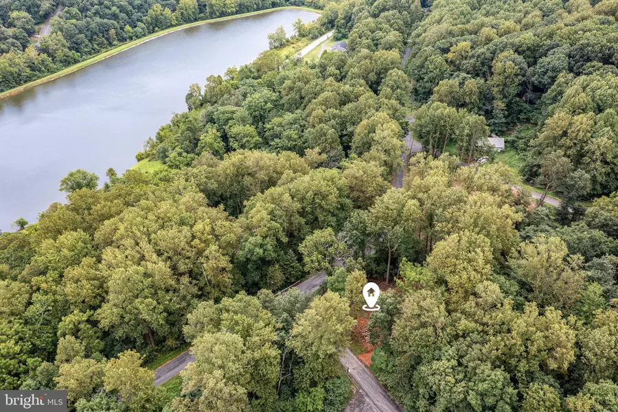 28 SWALLOW TRL, Fairfield, PA 17320