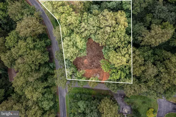 Fairfield, PA 17320,28 SWALLOW TRL